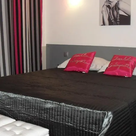 Le Langue D'oc Hotell